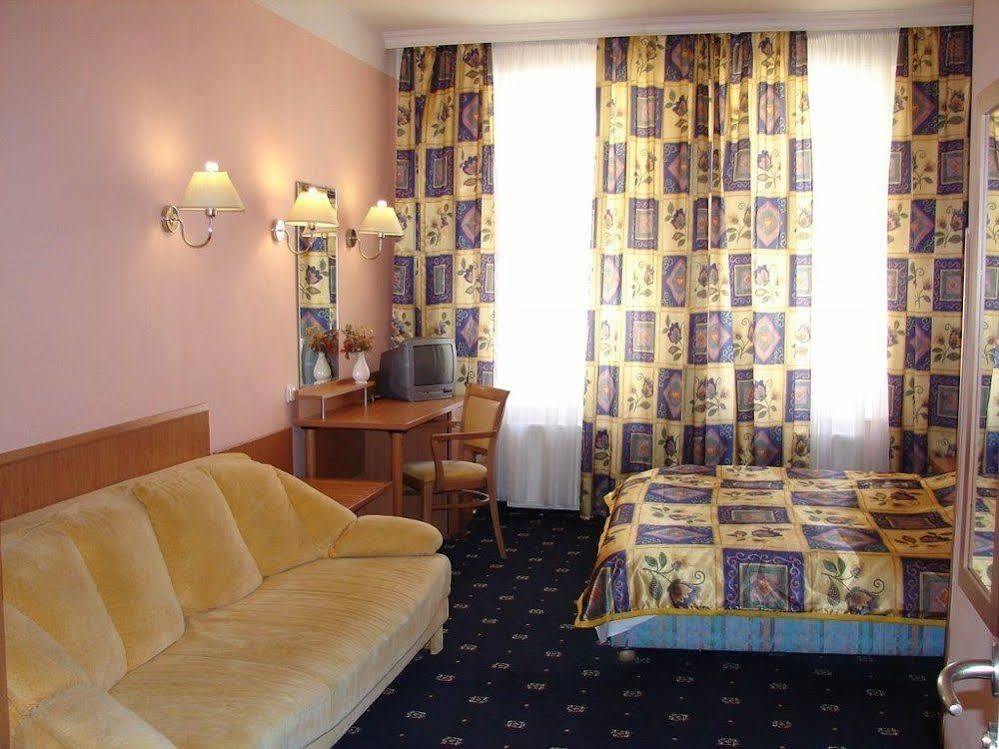 Aladin Praha Hotell Eksteriør bilde