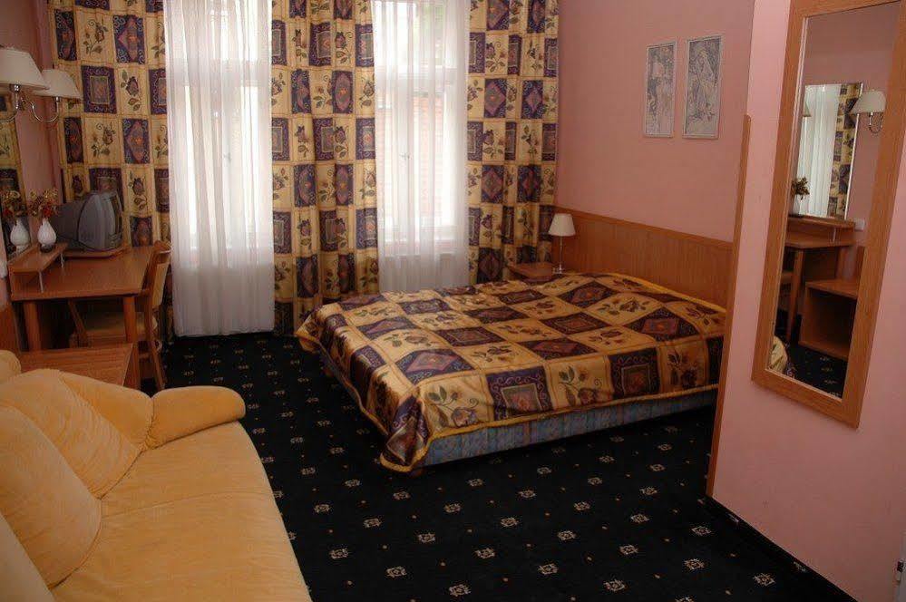 Aladin Praha Hotell Eksteriør bilde